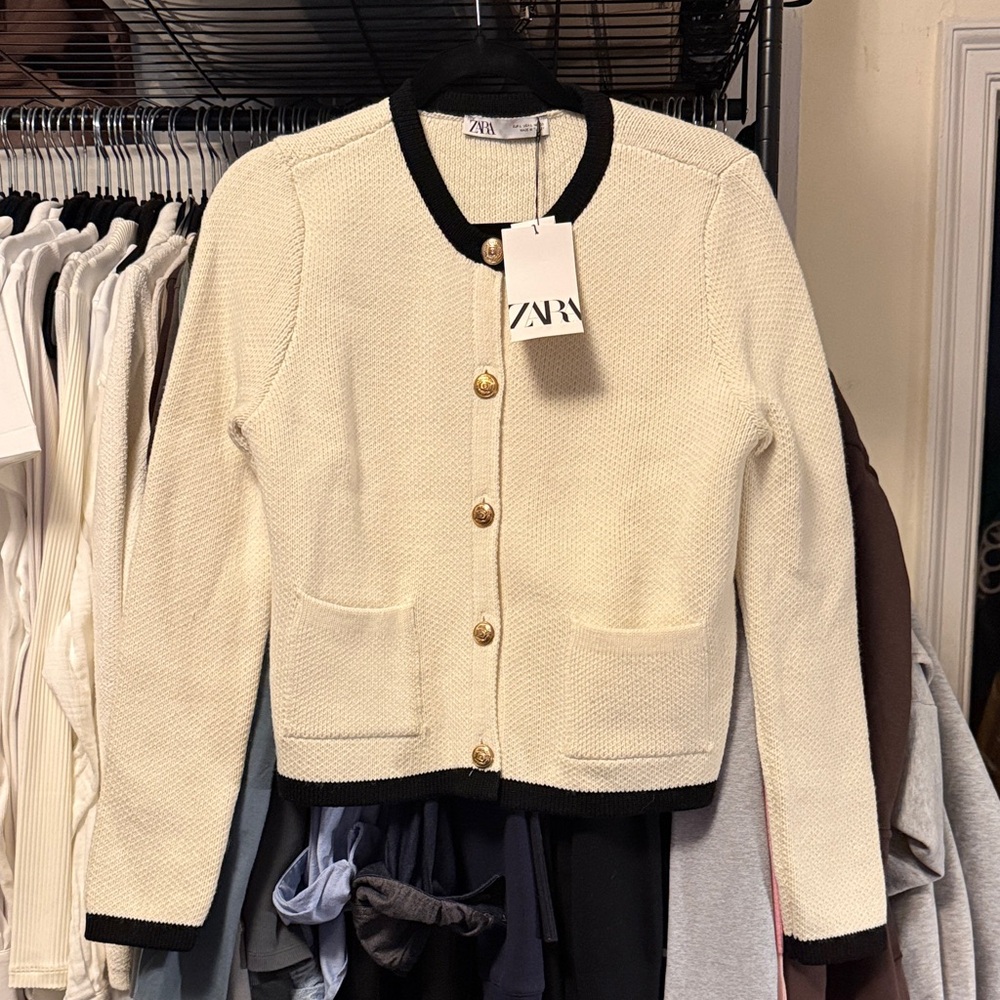 Zara Women's Elegant Cream and Black Cardigan